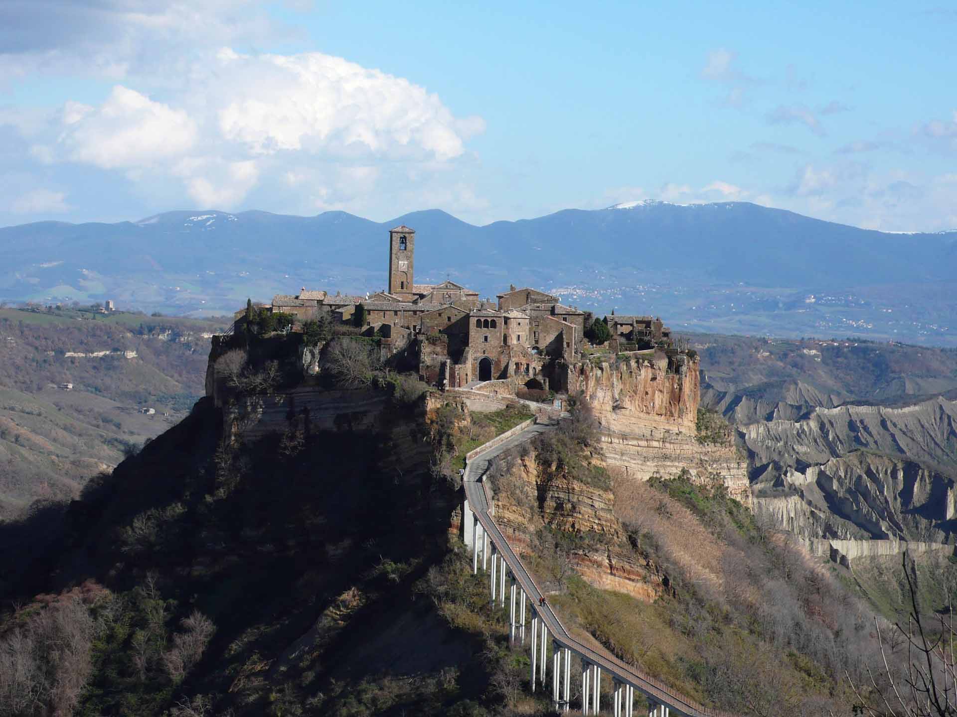 GITA AI CASTELLI DELLA TUSCIA Dicembre h 8:30 - 